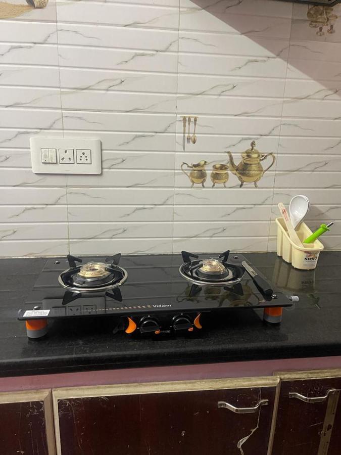 White Home Service Apartment 2Bhk 马杜赖 外观 照片
